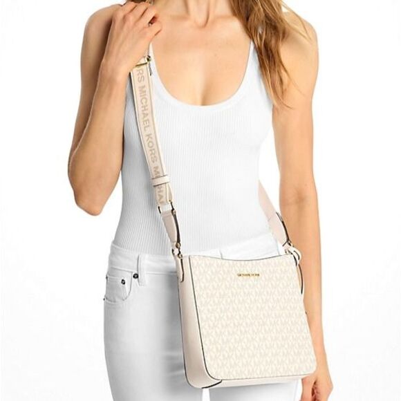 New Michael Kors Jet Set Travel Small Signature Logo Messenger Bag Light Cream - Picture 2 of 4